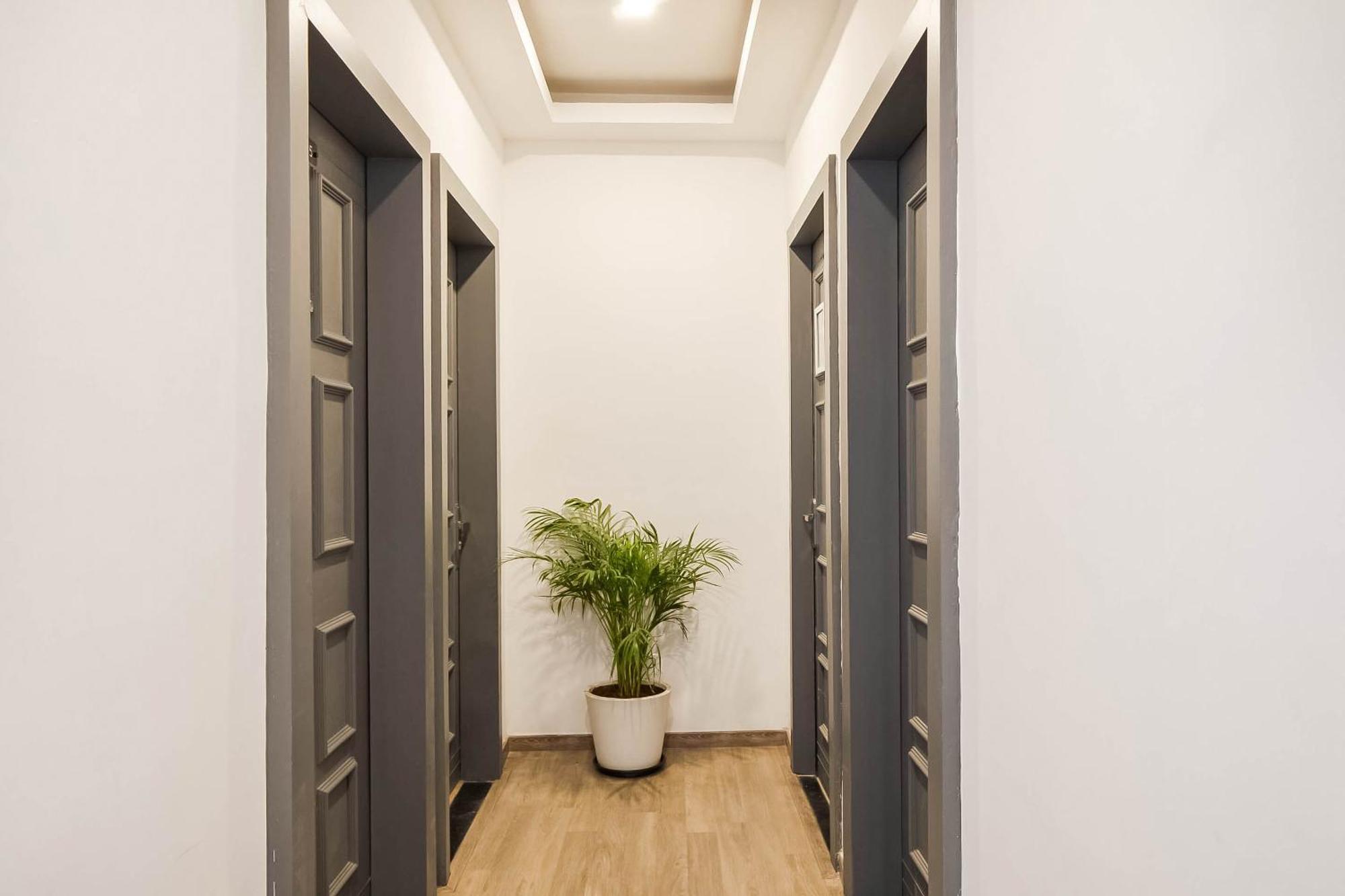Super Townhouse Lords Inn Regency Mānglia Exteriér fotografie