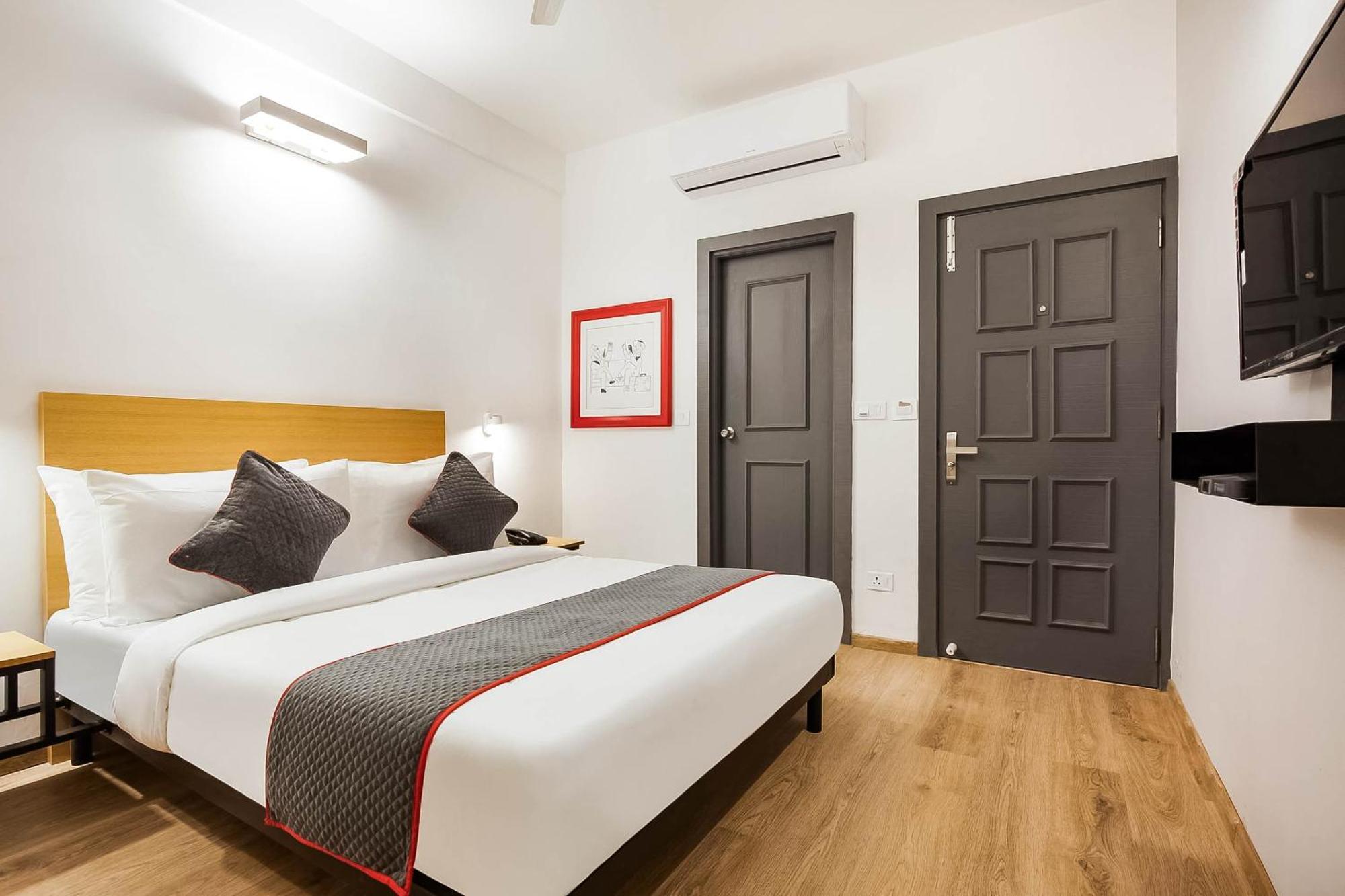 Super Townhouse Lords Inn Regency Mānglia Exteriér fotografie