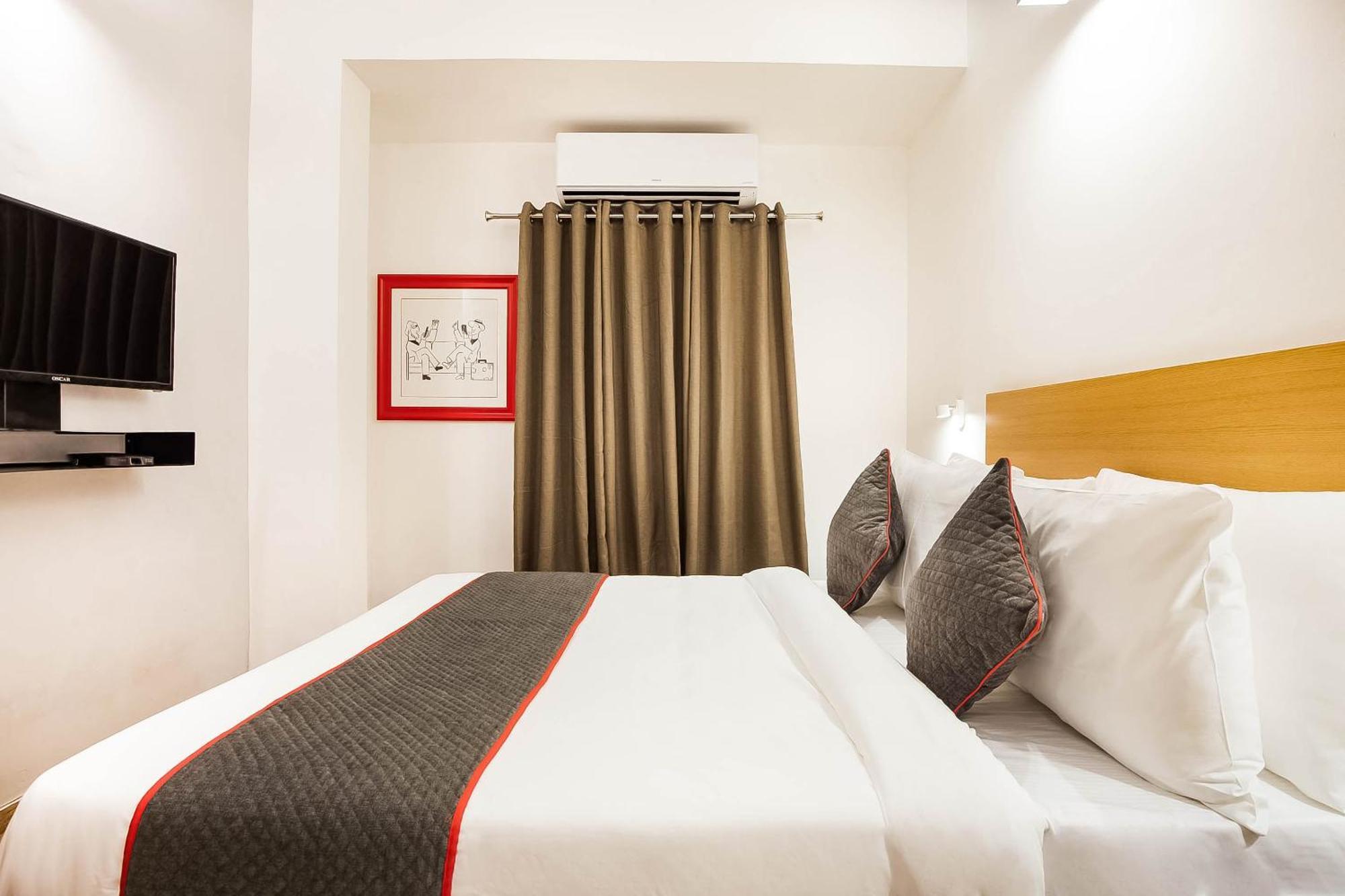 Super Townhouse Lords Inn Regency Mānglia Exteriér fotografie